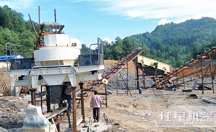 時產50-60噸建筑垃圾沖擊式破碎機哪里便宜？河南廠家有推薦嗎？